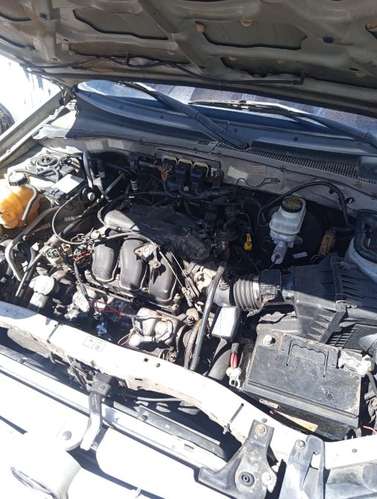 Repuestos de mazda tribute 2005