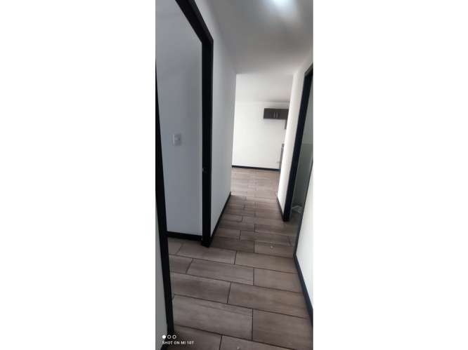  APARTAMENTO EN VENTA – 3 HAB + NIVEL ALTO | PETÁPOLIS | ZONA 12 - Imagen 10