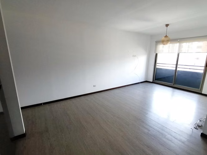 APARTAMENTO EN RENTA EN ZONA 10 EDIFICIO NEO - Miniatura 6