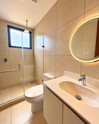 APARTAMENTO EN RENTA ZONA 10 CON LÍNEA BLANCA FERRE 10 - Miniatura 5