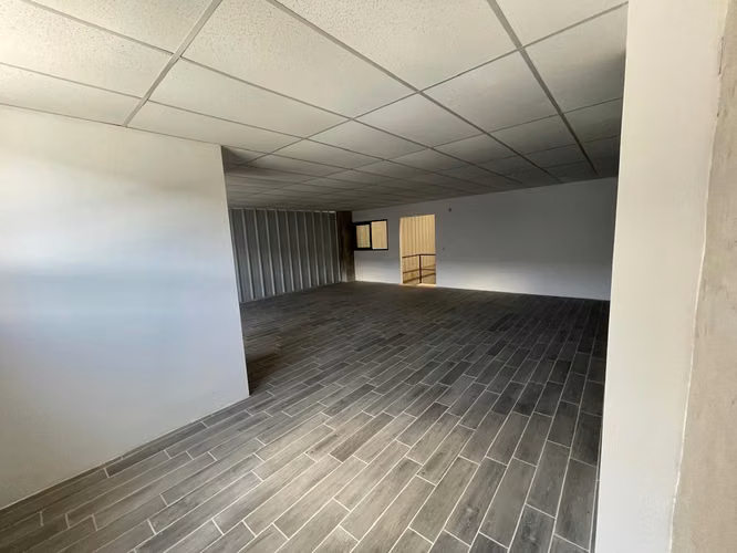 OFIBODEGA EN VENTA/RENTA KM 13 SANTA ROSALÍA | 11 M DE ALTURA, OFICINAS Y 5 PARQUEOS | PV - Imagen 5