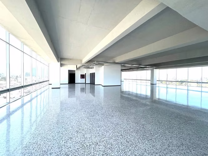 Edificio en Zona 10