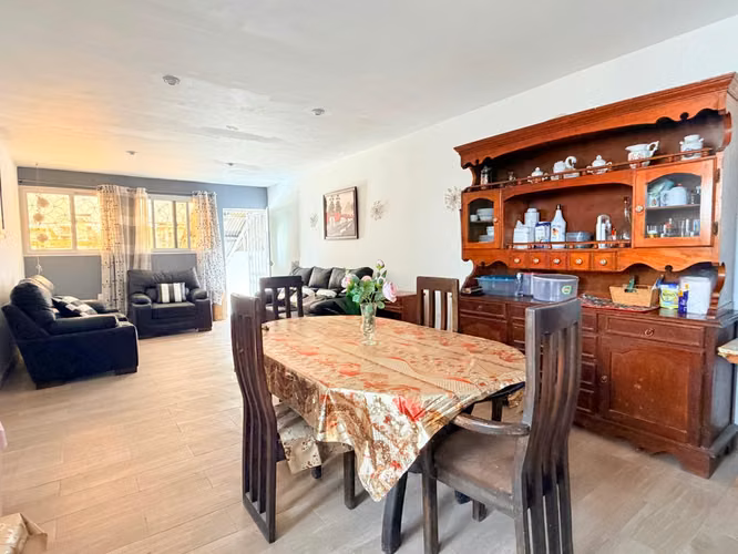 CASA EN VENTA EN ZONA 7, COLONIA CENTRO AMÉRICA  - Imagen 3