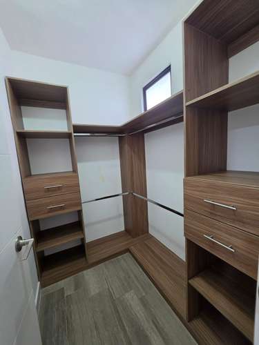 CASA EN VENTA PORTAL DEL BOSQUE IV | AMPLIO JARDÍN, 5 PARQUEOS Y CLUB CON PISCINA | PV - Imagen 3
