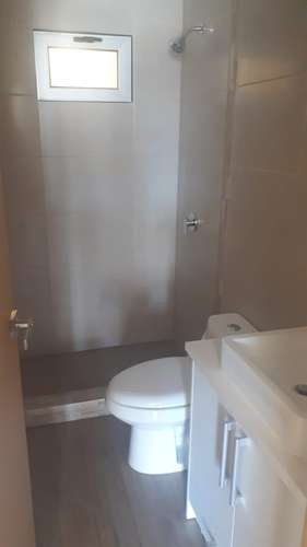 APARTAMENTO EN RENTA CITYHAUS ZONA 10 | AIRBNB PERMITIDO, 2 PARQUEOS Y BALCÓN | PV - Imagen 2