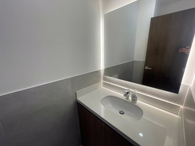 Rento apartamento en Zona 14 EDIFICIO EXCLUSIVO ROOFTOP CON PISCINA - Miniatura 5