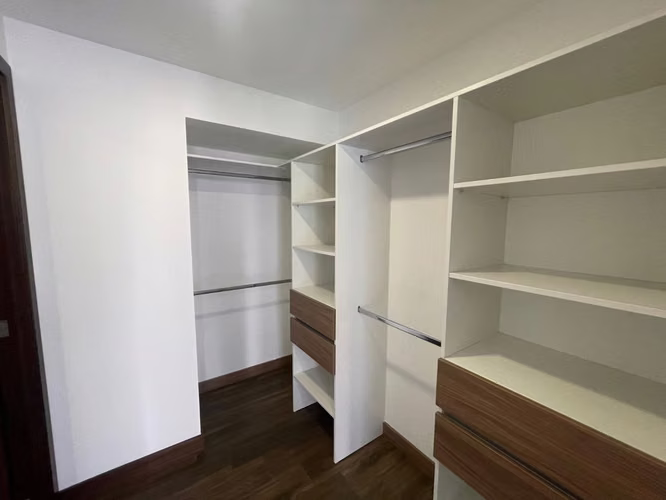 Rento apartamento en Zona 14 EDIFICIO EXCLUSIVO ROOFTOP CON PISCINA - Miniatura 19
