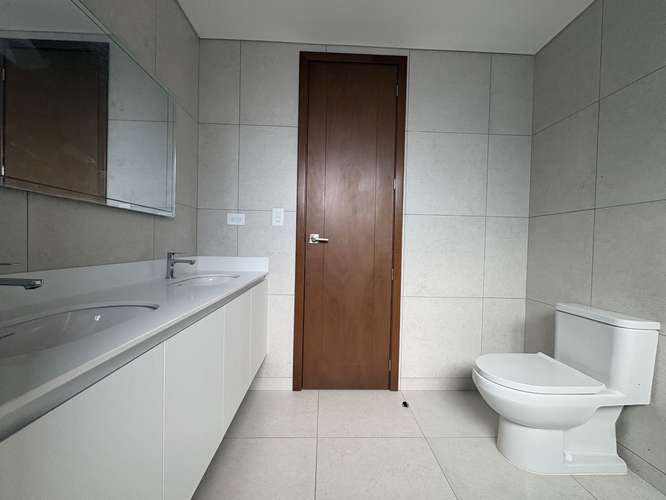 Apartamento en renta Ferré Diez zona 10 - Imagen 13