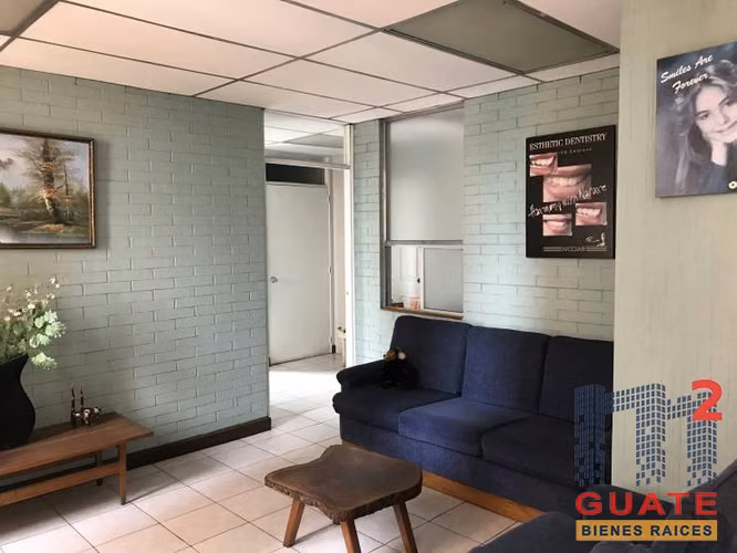 Vendo Oficina en Zona 10 - Miniatura 3