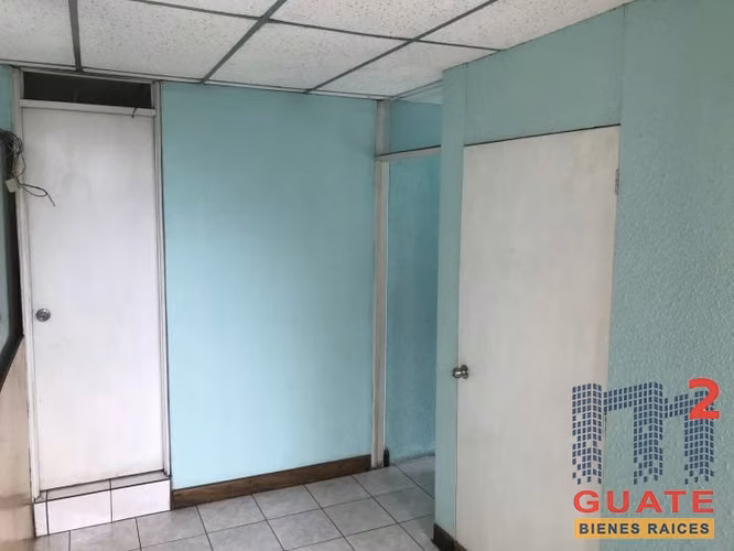 Vendo Oficina en Zona 10 - Miniatura 4