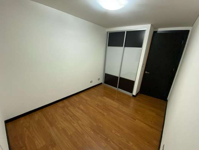 APARTAMENTO EN RENTA ZONA 14, TORRE 14 - Imagen 12