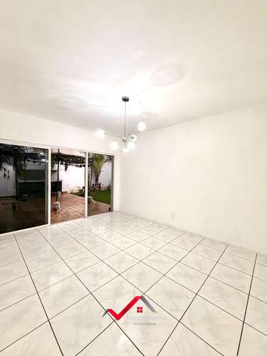 CASA EN VENTA, ZONA 8 DE MIXCO SAN CRISTOBAL SECTOR B1 - Imagen 11
