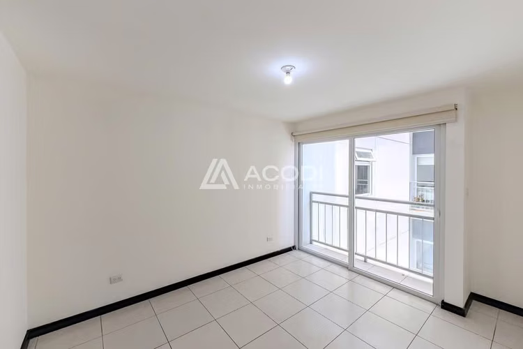 Apartamento en Mateo Flores, Zona 7 - Miniatura 3