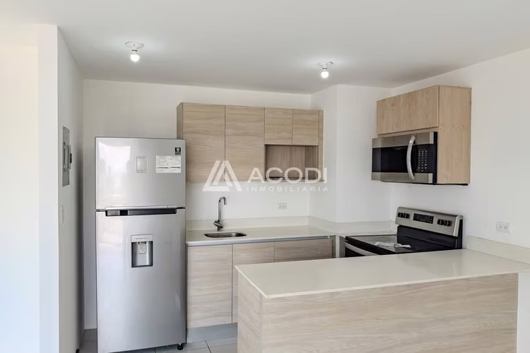 Apartamento en Mateo Flores, Zona 7 - Miniatura 2