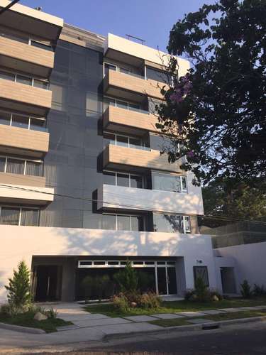 Vendo Apartamento en Edificio Quinze VH1 Zona 15 con vista al Bosque | 3 Habitaciones + servicio
