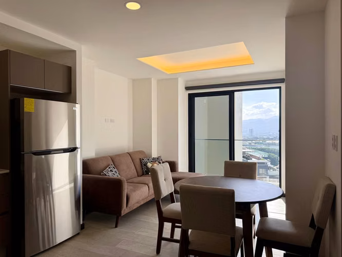 APARTAMENTO AMUEBLADO EN RENTA EN ZONA 13, EDIFICIO VERDÚ