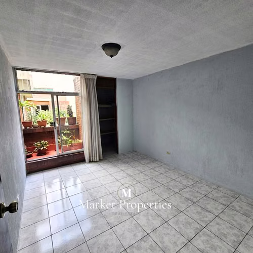 Casa en alquiler Zona 10, 4 habitaciones, cerca de Pradera - Miniatura 8