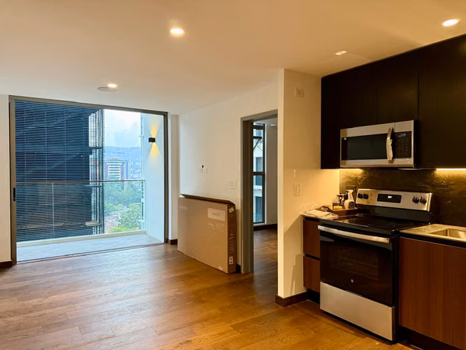 APARTAMENTO EN RENTA EN ZONA 10, ATARAH 