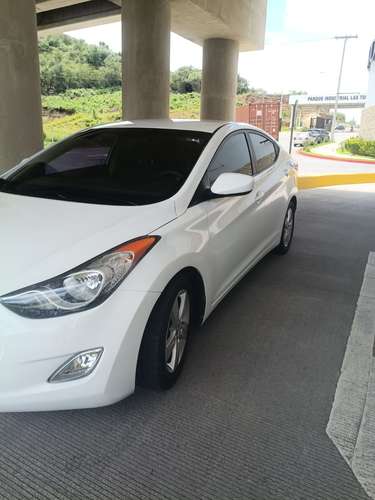 HIUNDAY ELANTRA GLS MOD. 2013 RECIEN INGRESO 