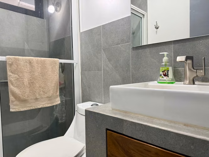 APARTAMENTO EN PRIMER NIVEL EN RENTA EN ZONA 15, VISTA HERMOSA 1 - Imagen 9