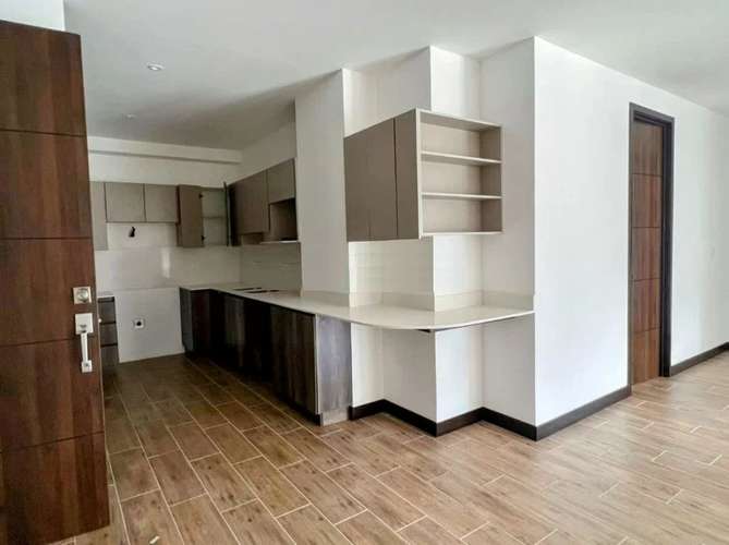 Apartamento en Zona 10 - Imagen 2