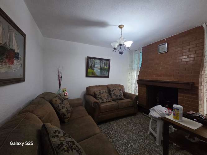 CASA EN VENTA EN NUEVA MONSERRAT 1 ZONA 3 DE MIXCO