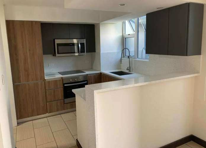 RENTO APTO Z.14 CONDADO LA VILLA REF.6956 3 HAB, 3 BAÑOS, 2 PARQUEOS, LINEA BLANCA, Q.7500* - Imagen 5