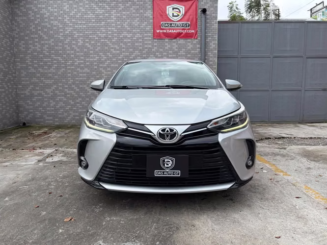 Toyota Yaris G de Agencia Modelo 2022 - Imagen 7