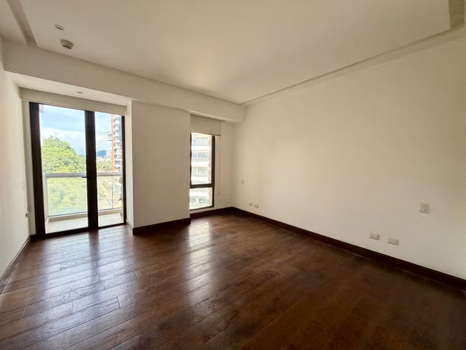 Alquiler apartamento Tiffany 5ta Avenida 2 habitaciones Zona 14 - Imagen 3