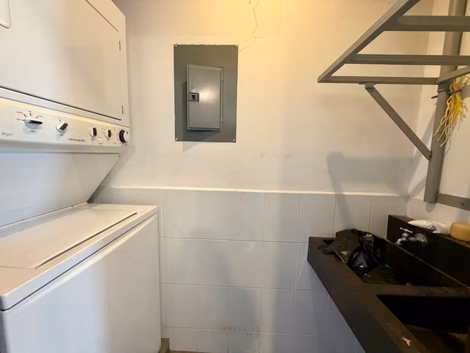 Alquiler apartamento Tiffany 5ta Avenida 2 habitaciones Zona 14 - Imagen 11