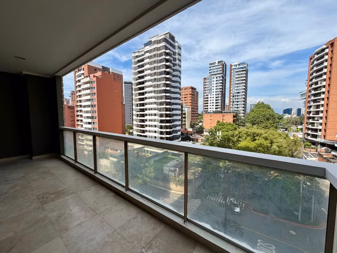 Alquiler apartamento Tiffany 5ta Avenida 2 habitaciones Zona 14 - Imagen 9