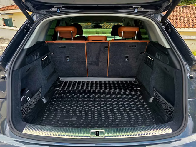 Audi Q5 2024 de agencia - Imagen 9
