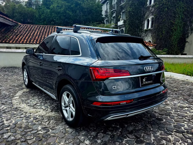 Audi Q5 2024 de agencia - Imagen 3