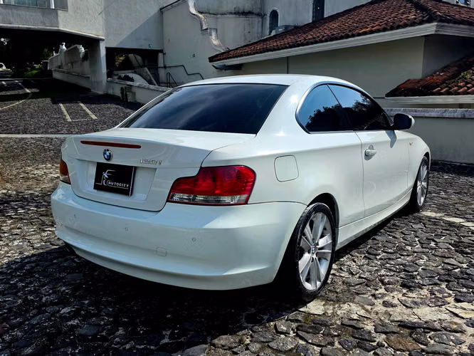 BMW 120i 2011 