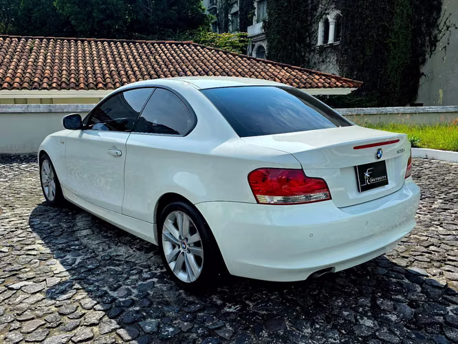 BMW 120i 2011 