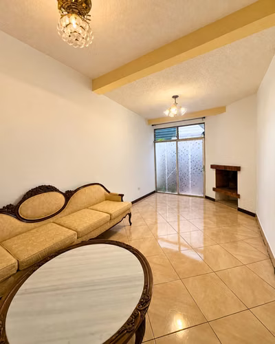CASA EN RENTA ZONA 14 LA VILLA LOS DELFINES