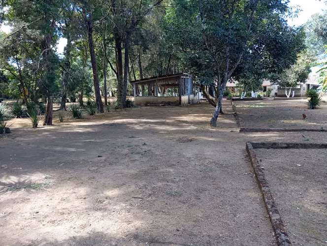 Terreno 25,000 Vrs km 18 sobre CA9-SUR 