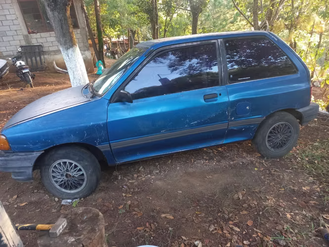 Ford festiva para proyecto 