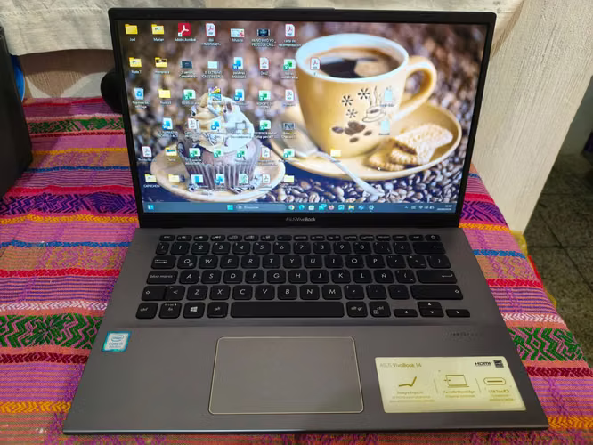 Laptop