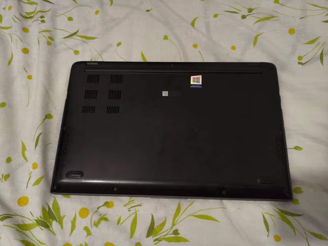 Laptop