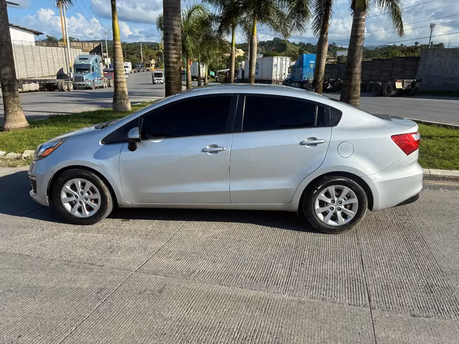 Kia rio GDI 2016