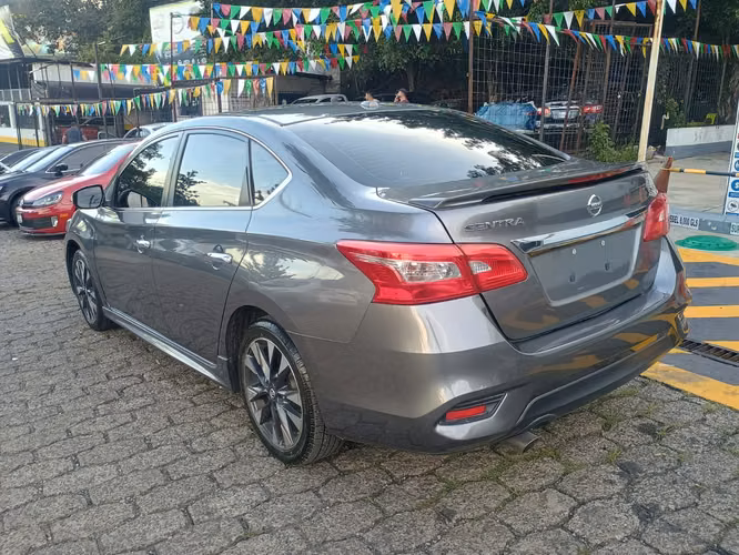 Nissna sentra sr automático 2016 - Imagen 4