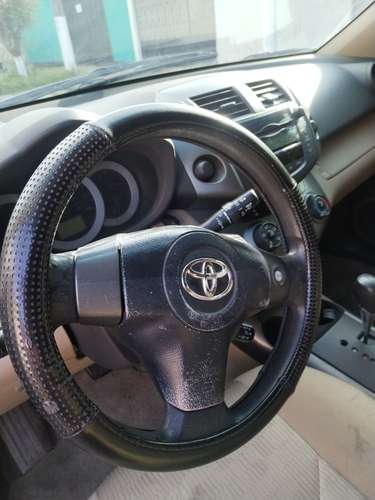 VENDI RAV 4 MODELO 2011 AUTOMÁTICA  - Imagen 5