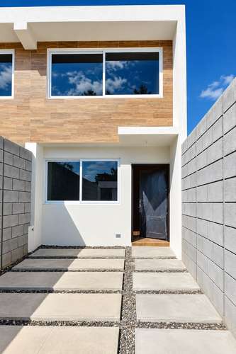 CASA EN RENTA EN HACIENDA REAL ZONA 16 TIPO TOWNHOUSE - Imagen 7