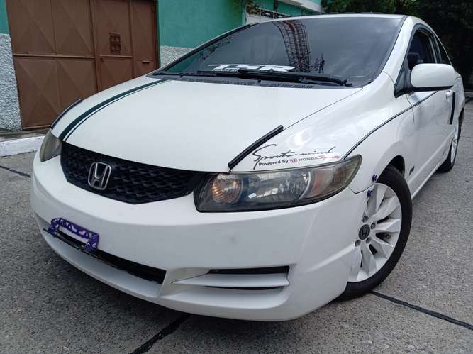 Honda Civic ex coupe automático motor 1.8 modelo 2010