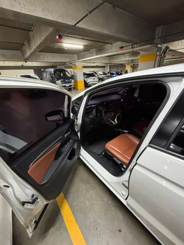 HONDA FIT 2015 AUTOMÁTICO | DE AGENCIA - Imagen 5