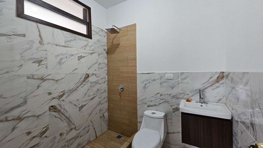 Casa Residencial Nueva Pequeño Condominio en San Pedro las Huertas Antigua Guatemala