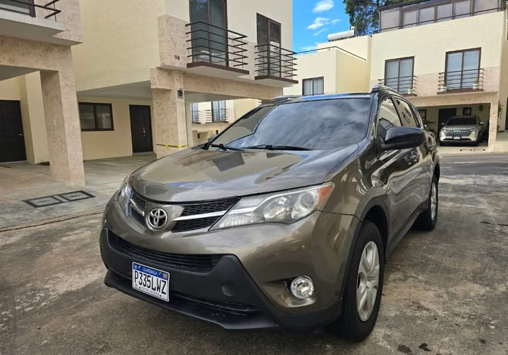 Toyota RAV 2014 automática   - Imagen 1