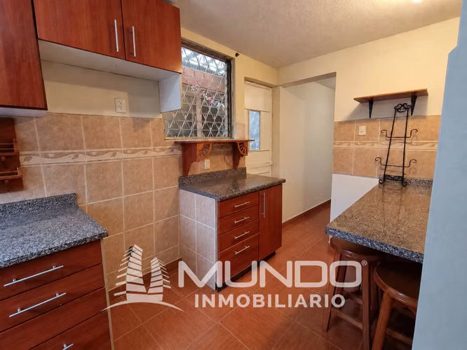 CASA EN VENTA ZONA 17
