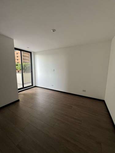 Venta de Apartamento con Jardín en IQ10 Zona 10 | Nivel alto - Imagen 9